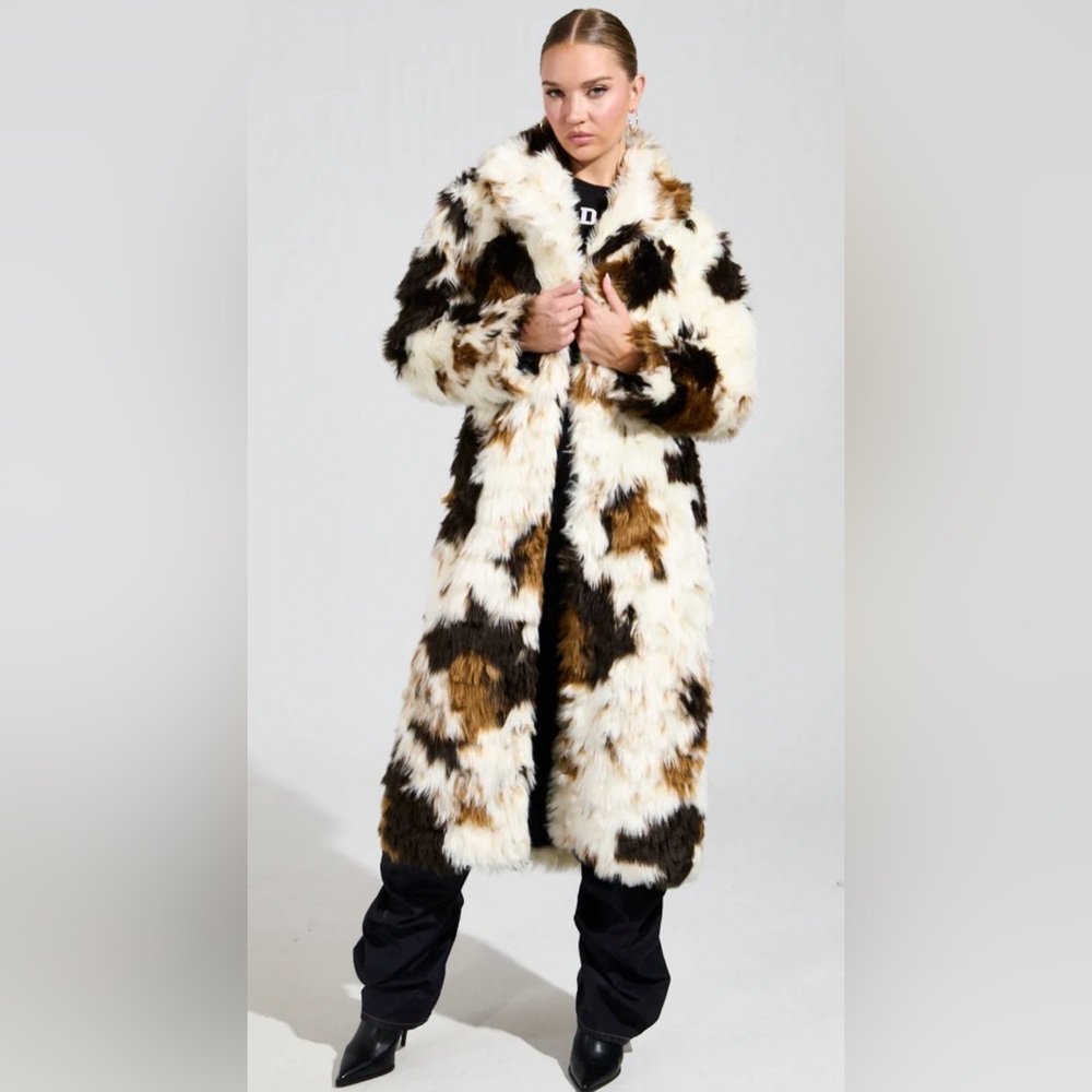 BRONX FAUX FUR COAT - L/XL 
Price is firm. - Picture 2 of 4